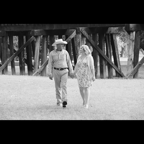 Meet your Posher, Amanda - Picture 4 of 8